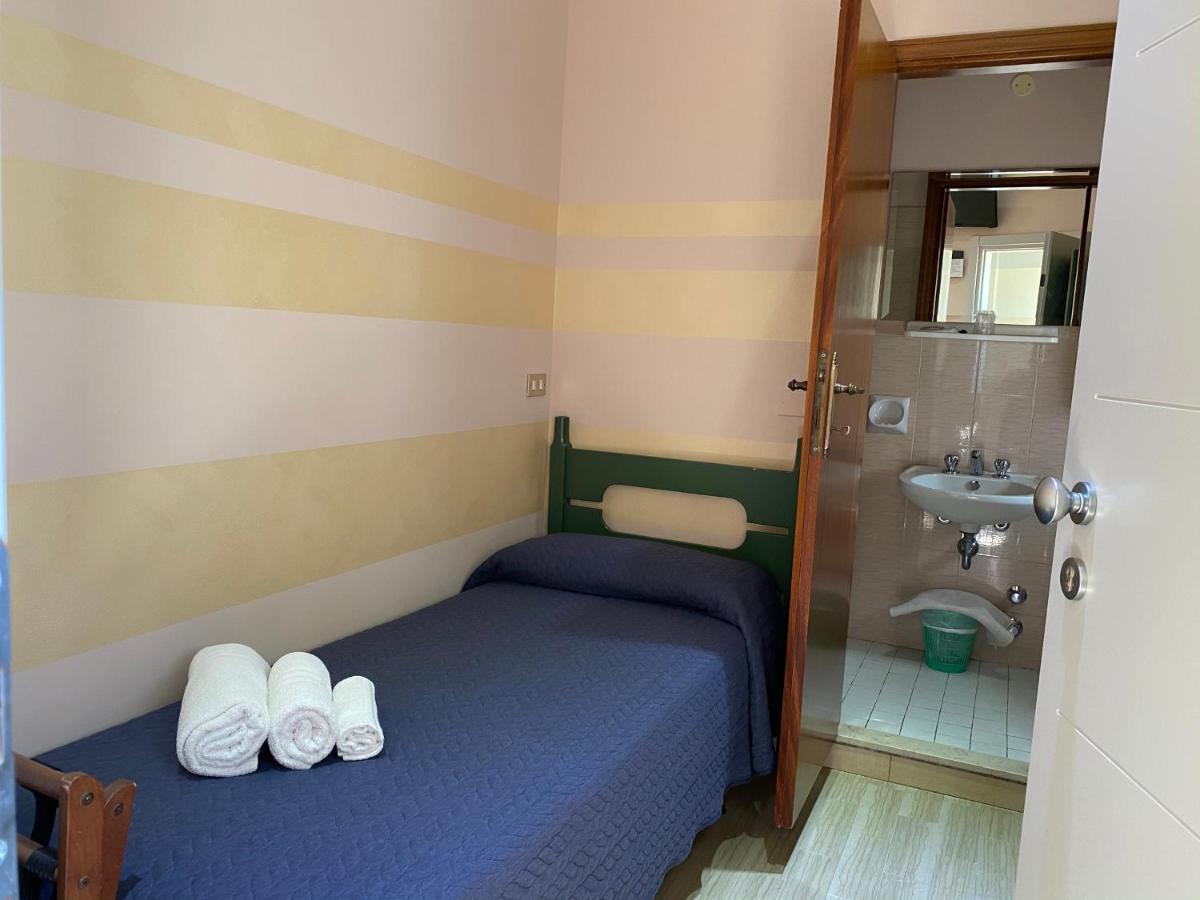 Hotel Moderno - Bed & Breakfast Cervia Zewnętrze zdjęcie