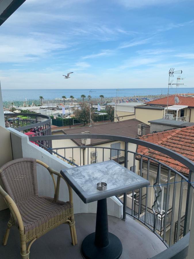 Hotel Moderno - Bed & Breakfast Cervia Zewnętrze zdjęcie