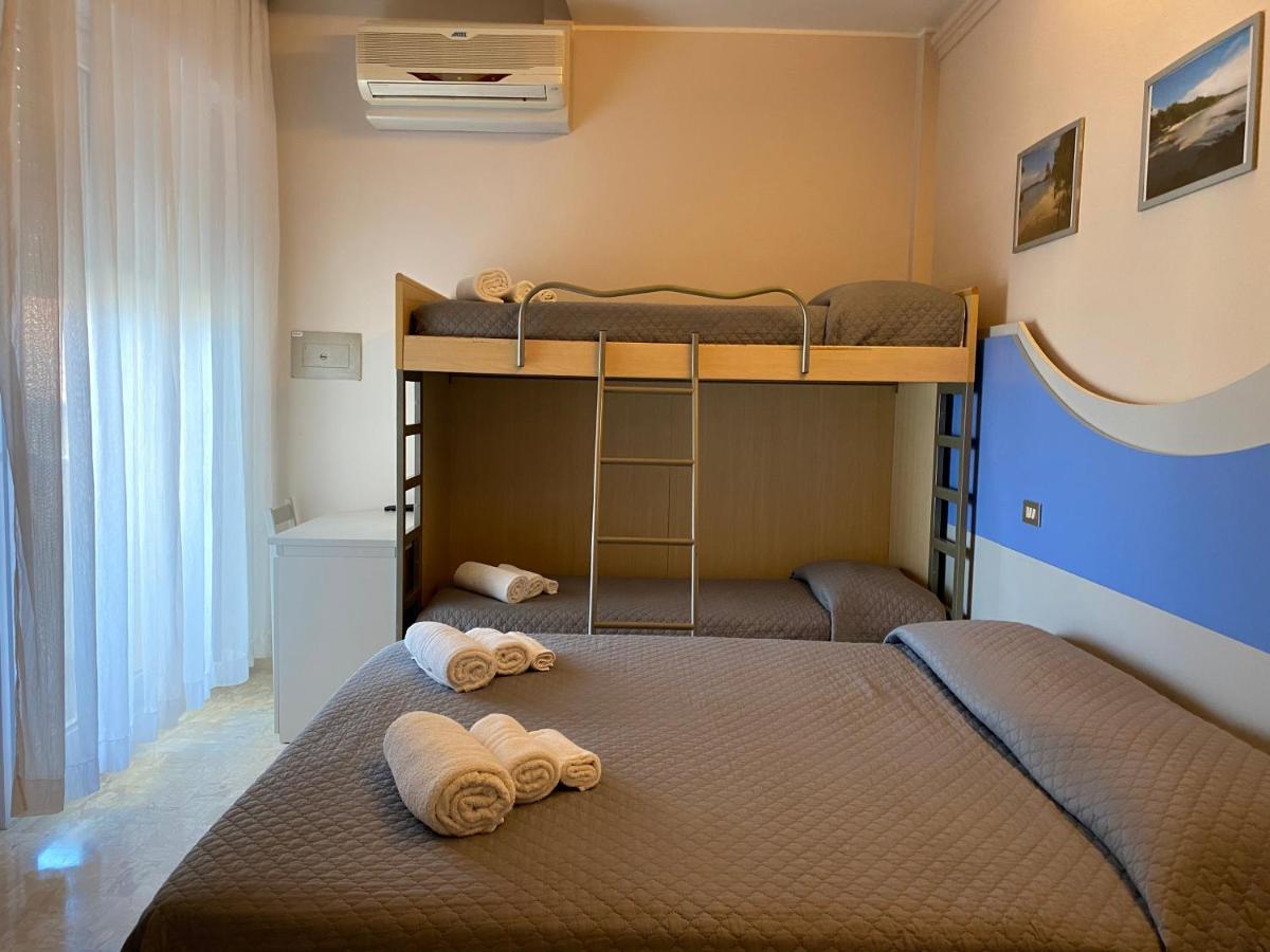 Hotel Moderno - Bed & Breakfast Cervia Zewnętrze zdjęcie