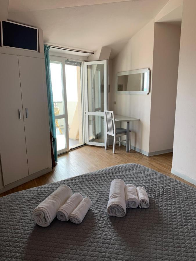 Hotel Moderno - Bed & Breakfast Cervia Zewnętrze zdjęcie