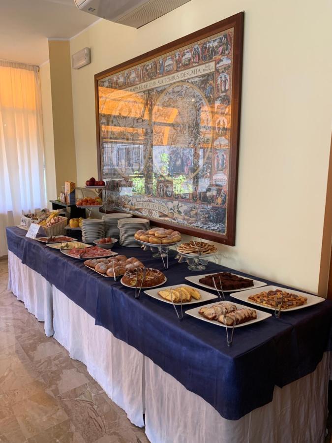Hotel Moderno - Bed & Breakfast Cervia Zewnętrze zdjęcie