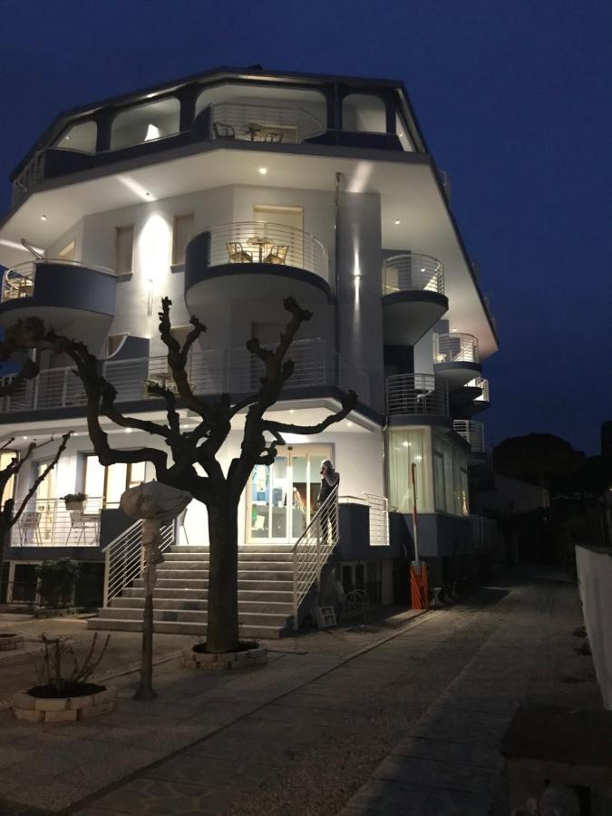 Hotel Moderno - Bed & Breakfast Cervia Zewnętrze zdjęcie