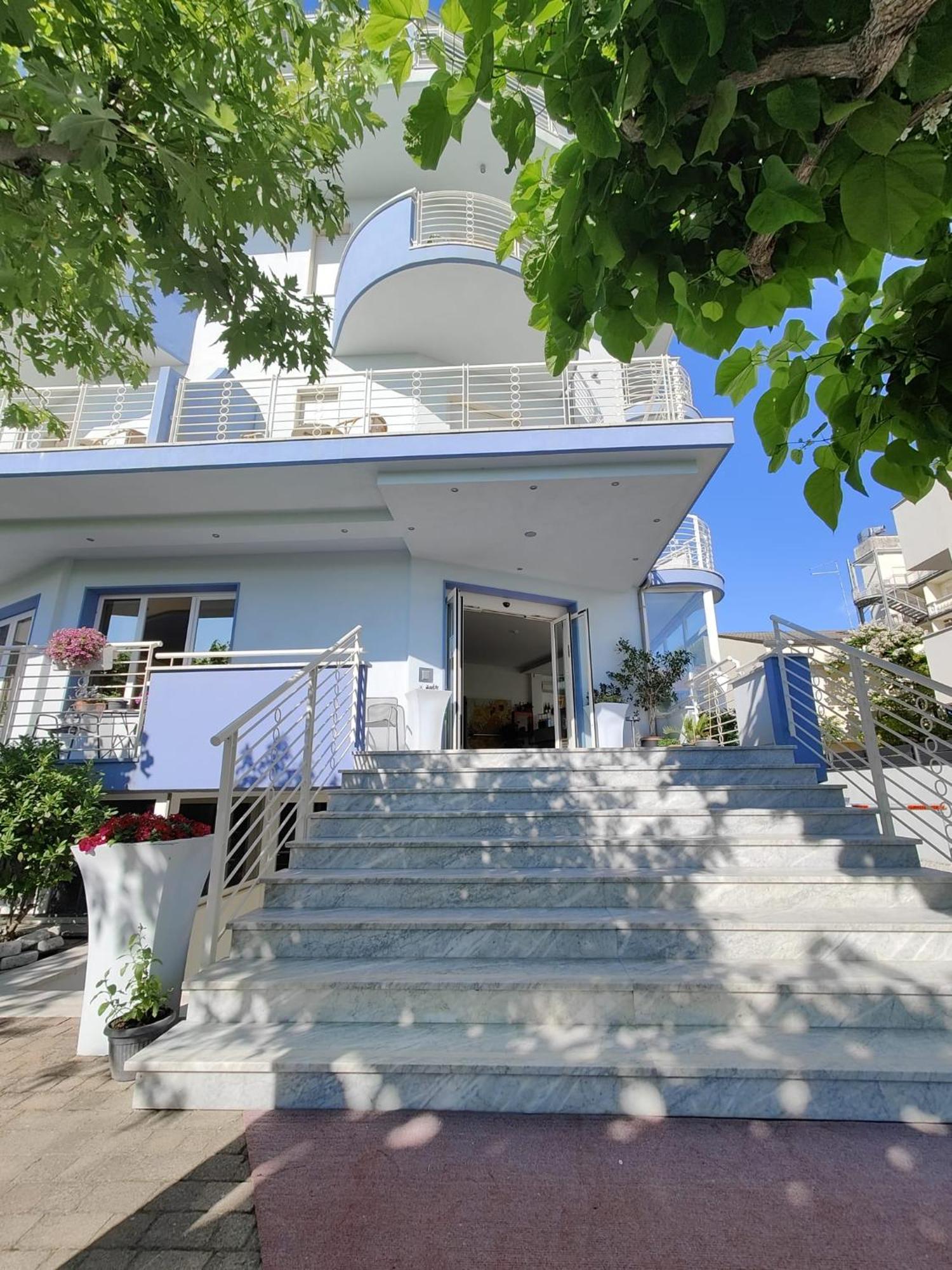 Hotel Moderno - Bed & Breakfast Cervia Zewnętrze zdjęcie