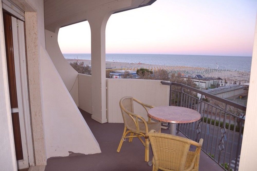 Hotel Moderno - Bed & Breakfast Cervia Zewnętrze zdjęcie